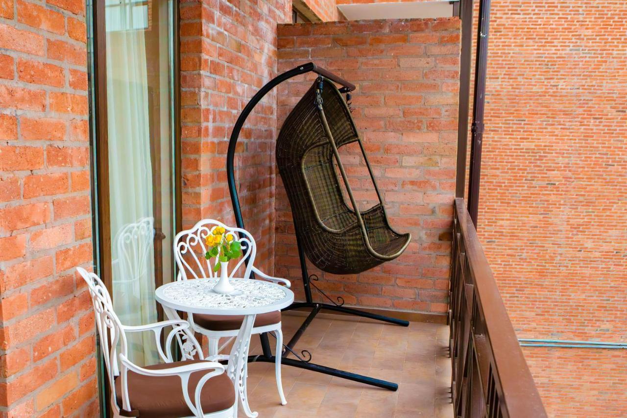 Reikartz Avlabari Tbilisi Hotel Ngoại thất bức ảnh